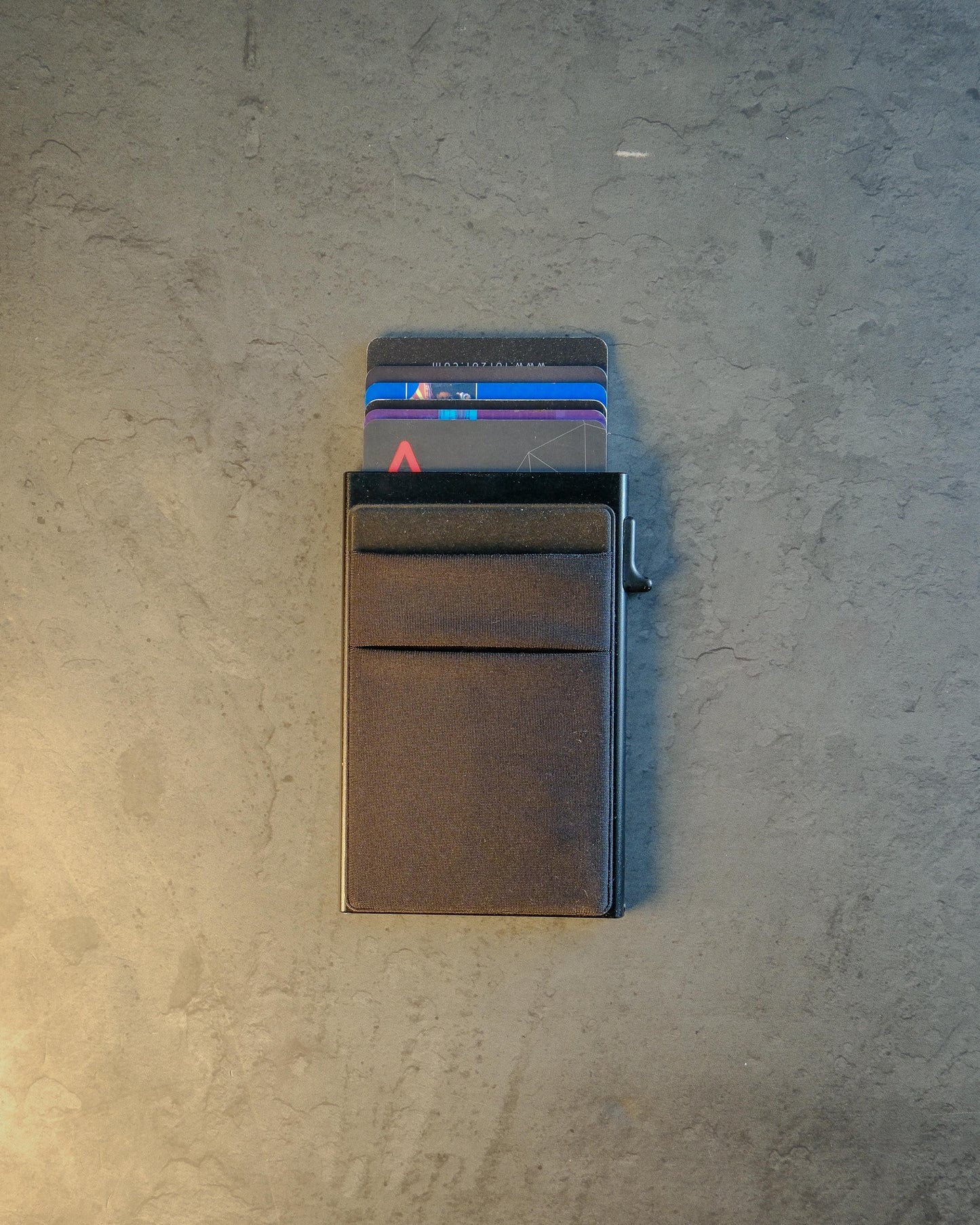 KyneX — "REAL EDC" Minimalist Wallet by APxTools