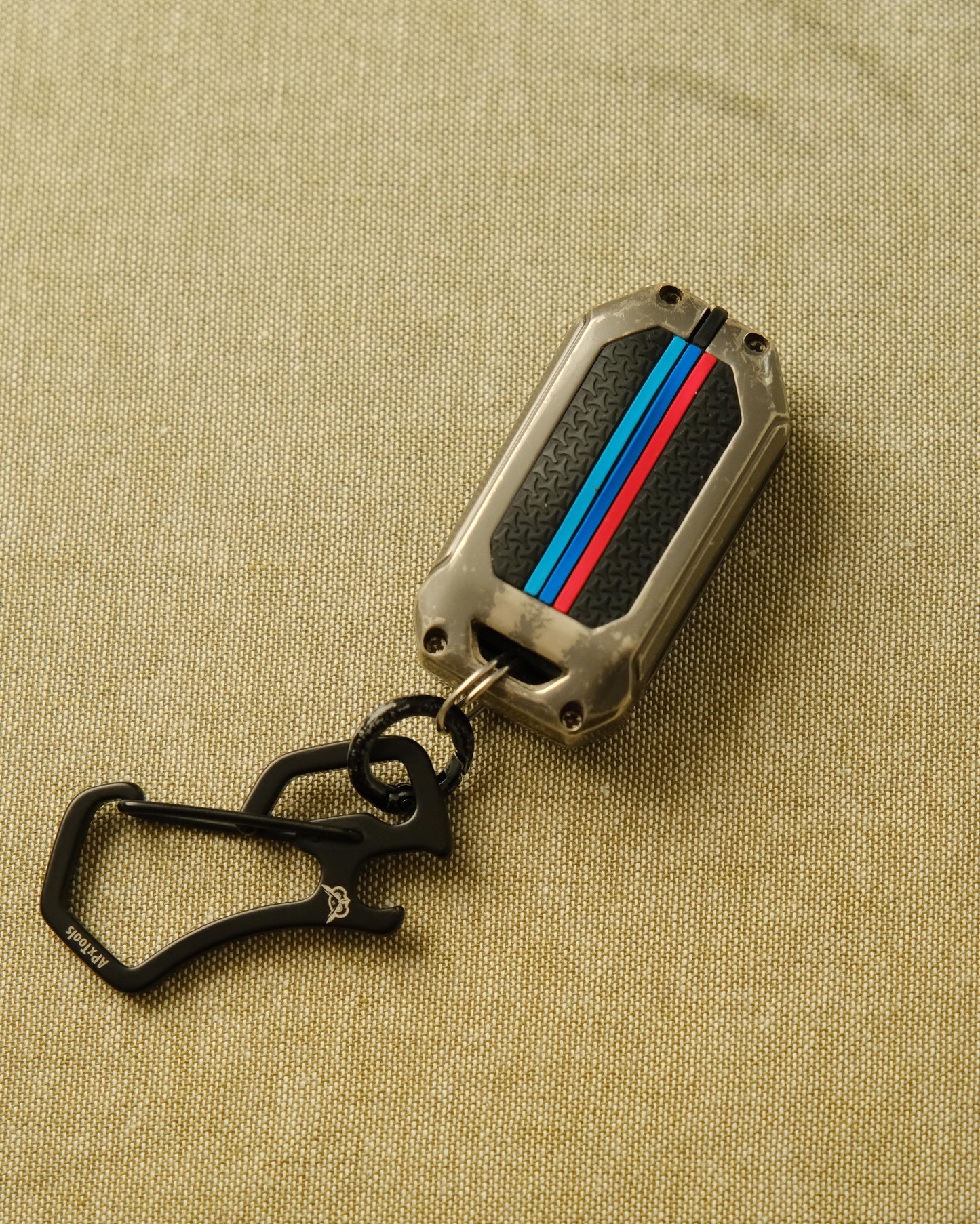 RIFT – EDC Carabiner